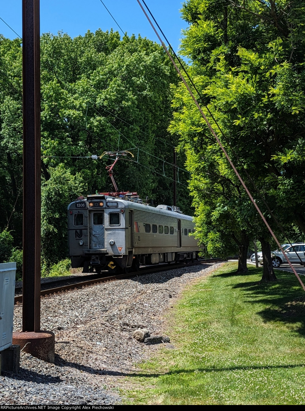 NJT 1306